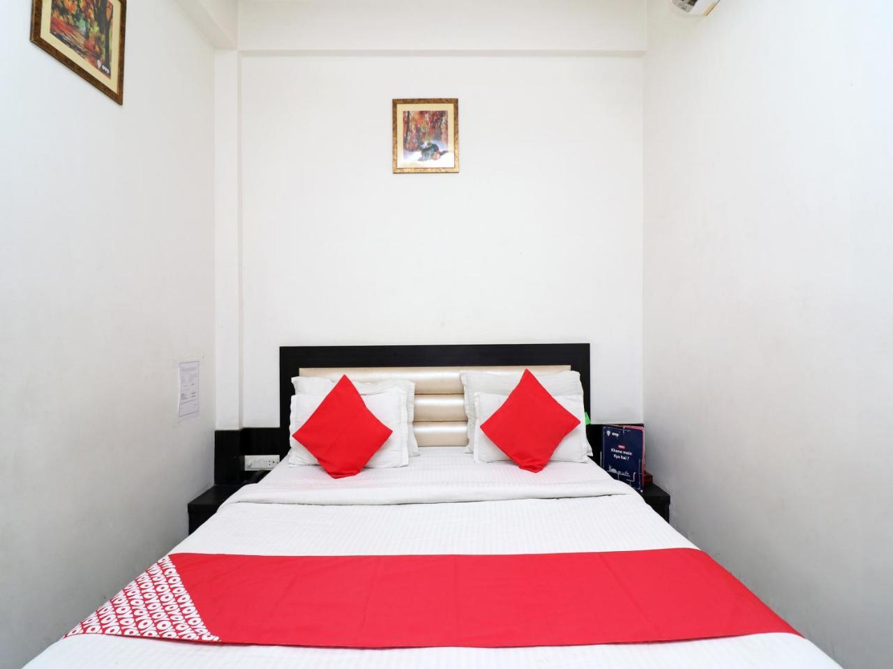Hotel Aaradhya Residency Agra  Zewnętrze zdjęcie