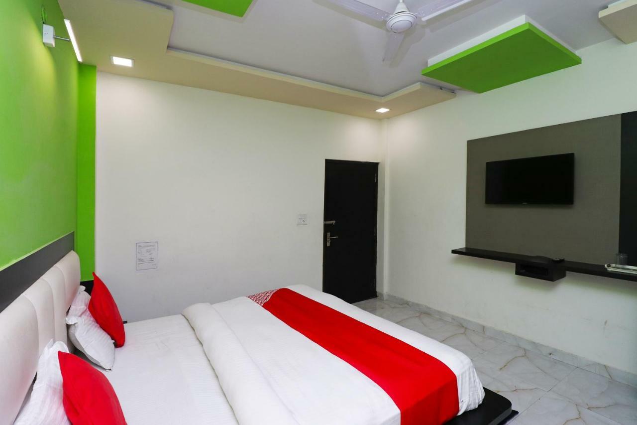 Hotel Aaradhya Residency Agra  Zewnętrze zdjęcie